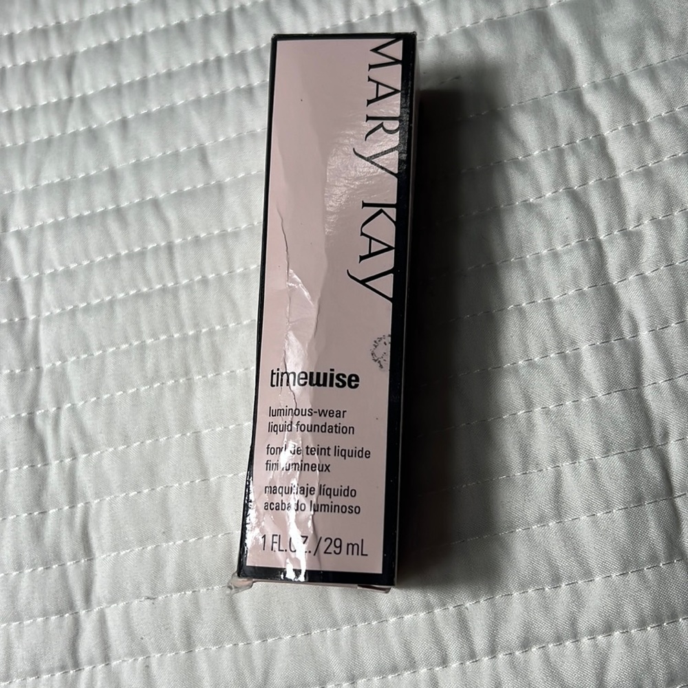 Mary Kay timewise matte foundation